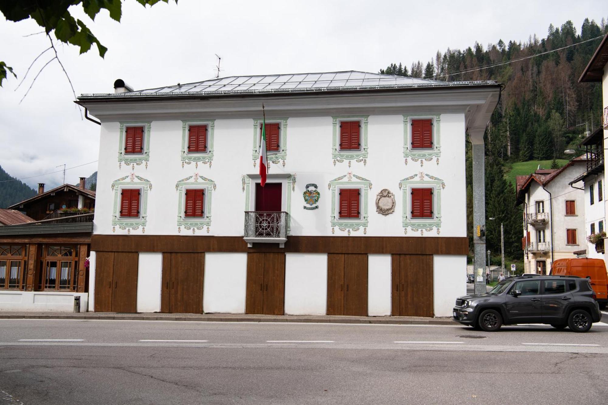 Готель Palazzo Cervesato: Camera Regina Margherita Санто-Стефано-ді-Кадоре Екстер'єр фото